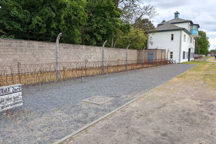 Stacheldraht Sachsenhausen